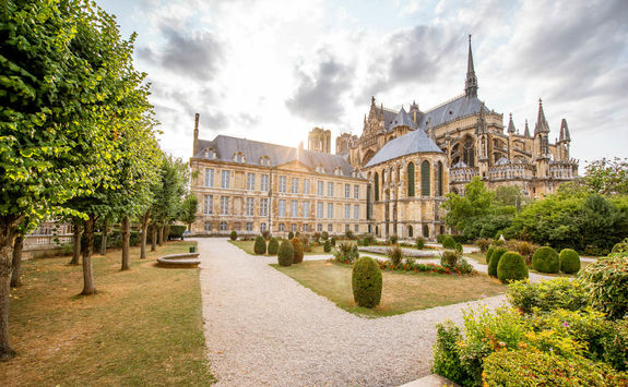 Gardens of the cathedral in Reims