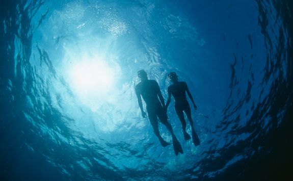 couple snorkelling