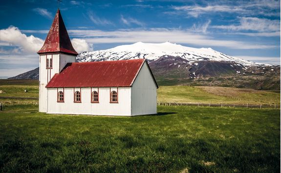 Hellnar church