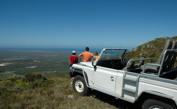 4x4 drive at Grootbos