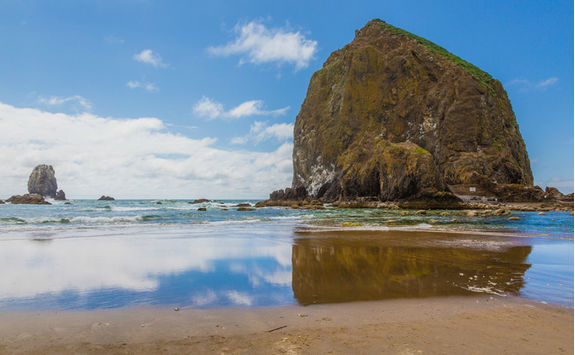 Haystack Rock in Cannon Beach