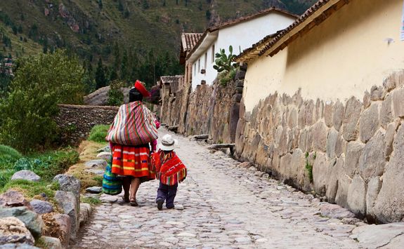 woman child sacred valley