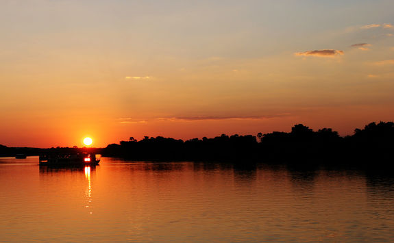Sunset cruise on the Zambezi