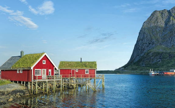 Typical red rorbuer in Reine