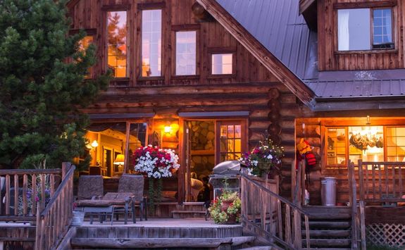 Dude ranch British Columbia
