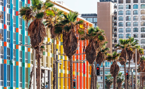 tel aviv beach promenade
