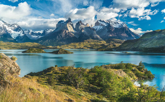 torres del paine mountain range