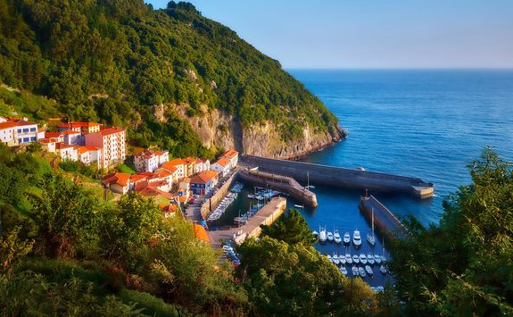 elantxobe village spain