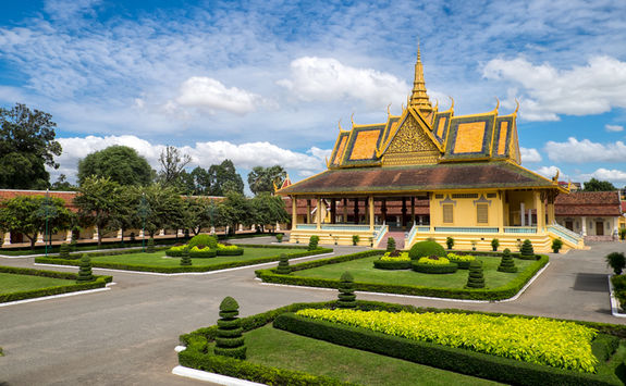 royal palace phnon penh