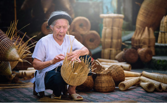 fisherman bamboo weaving