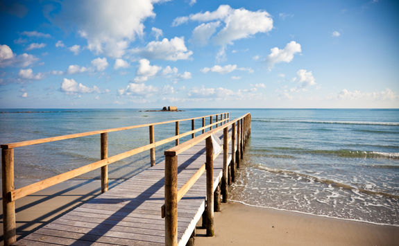 wooden pontoon