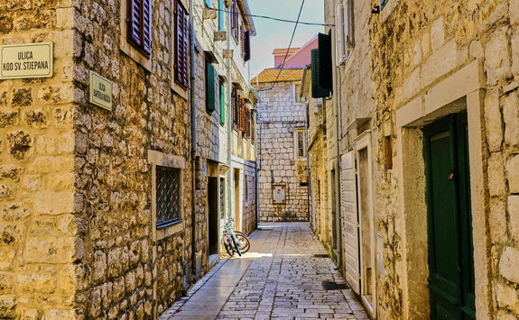 hvar street