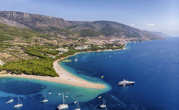 hvar zlatni rat beach