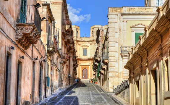 noto italy street