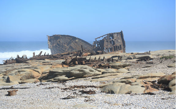 skeleton coast shipwreck