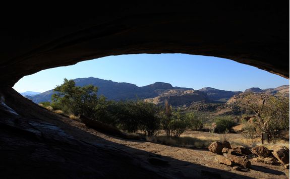 cave erongo namibia