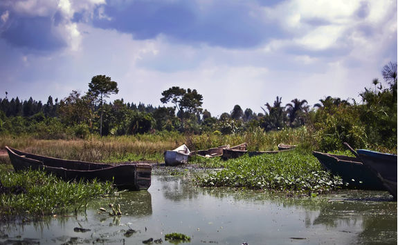 fishing boats lake victoria