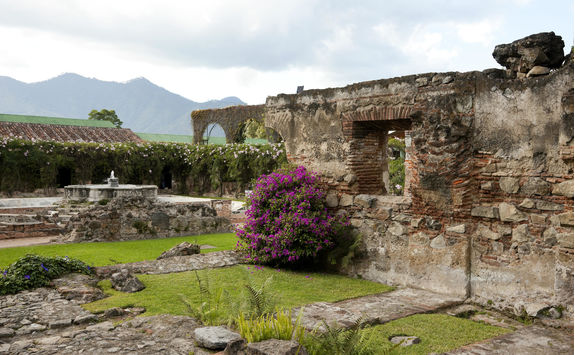 ruins in antigua