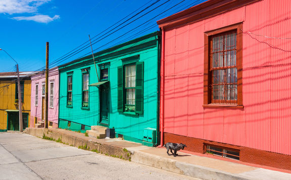 colourful houses valparaiso
