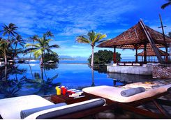 Oberoi Lombok swimming pool and sun beds