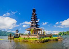 Para Ulun Danua Bratam, Bali