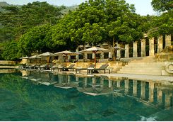 amanjiwo pool