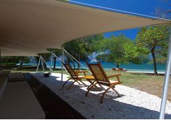 amanwana beach