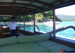 amanwana boat