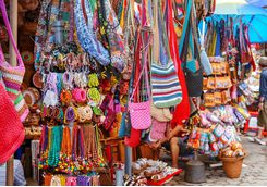 ubud street bag clothing market