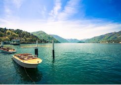 lake como boats