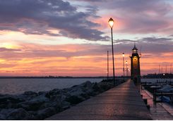 Desenzano del Garda lighthouse