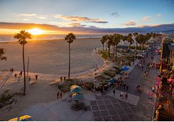 venice beach boardwalk