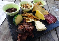 wine tasting platter