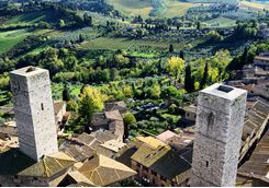 San Gimiganano hills