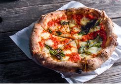 naples pizza