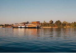 steam_ship_sudan_cruising