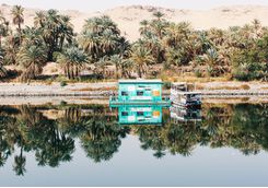 nile_water_reflection_view