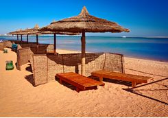hurghada_beach_loungers