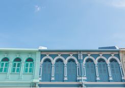 Phuket Tow, Colonial facades