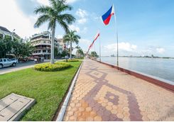 The promenade in Phnom Penh