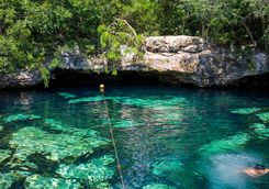 cenote azul