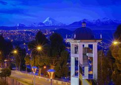 La Paz at night
