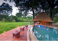 Swimming pool at Nkwali