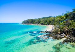 Noosa beach