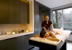 A massage at Les Sources de Caudalie