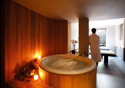A hot tub at a Spa