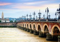 Pont de Pierre bridge