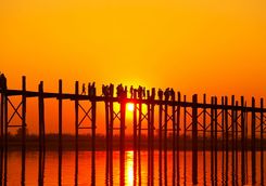 U Bein Bridge