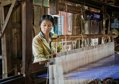 Weaving silk