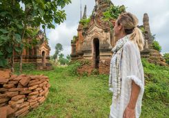 Nyaung Shwe temples